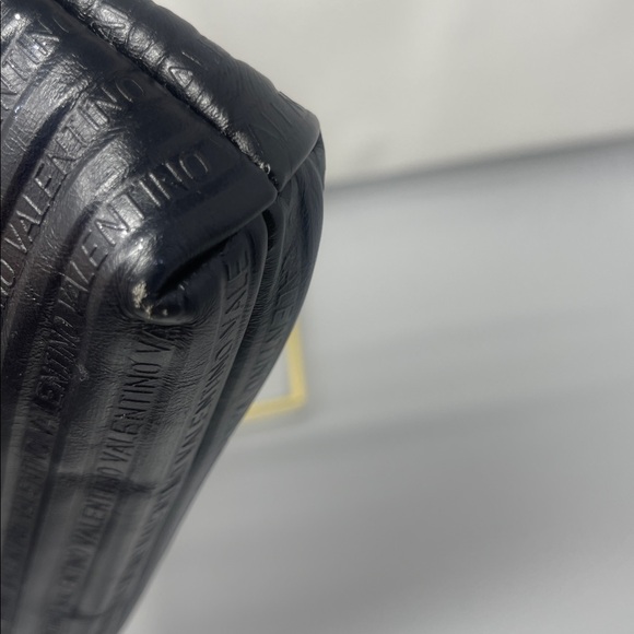 Vintage Mario Valentino clutch/pouch - Picture 9 of 10